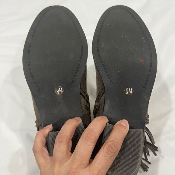 Nicole tan vegan eco friendly suede zip up fringe ankle boots size 9 - Picture 9 of 9